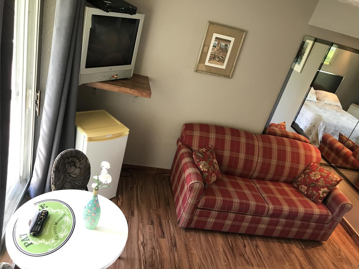 Motel La Siesta De Gascon Теребон Екстериор снимка